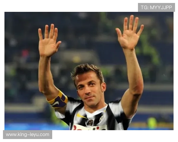 卡瓦尼今天又买了辆超级跑车，这生活跟球场上的他完全不像一回事啊！