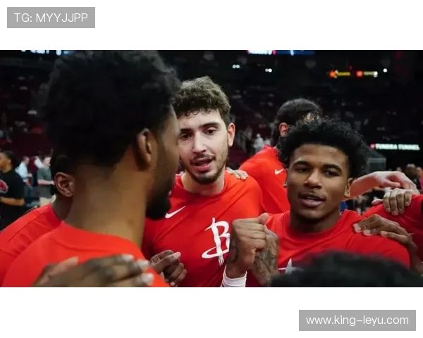 组织型内线申京比上季更高位策应拉开格林空间