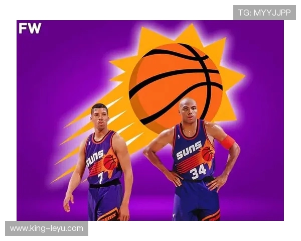 伯德高位挡拆比库里更善用空切制造三分