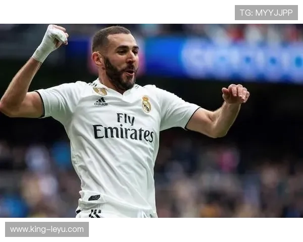 离开C罗之后，本泽马到底有多强？